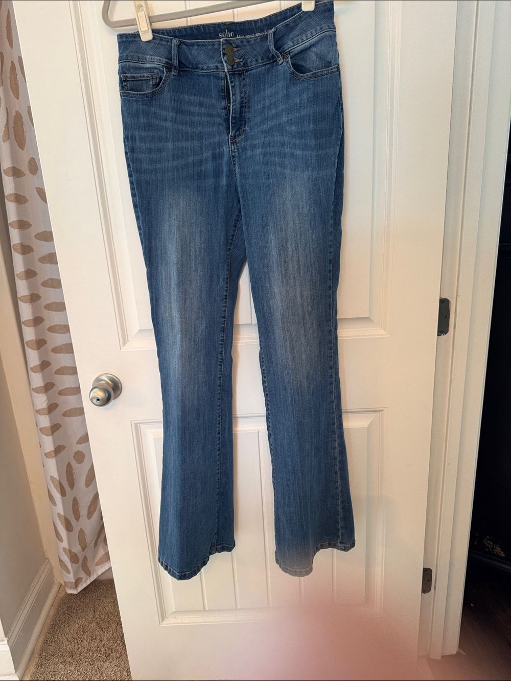 New York and Company Soho Women's Blue Flare Jeans
